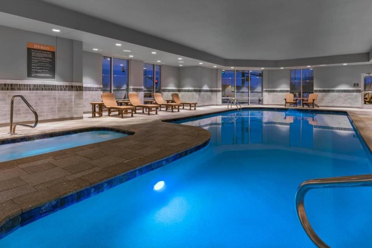 Отель La Quinta By Wyndham Flagstaff East I-40 Экстерьер фото