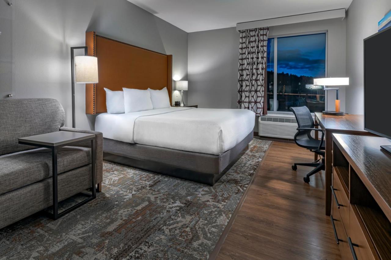 Отель La Quinta By Wyndham Flagstaff East I-40 Экстерьер фото