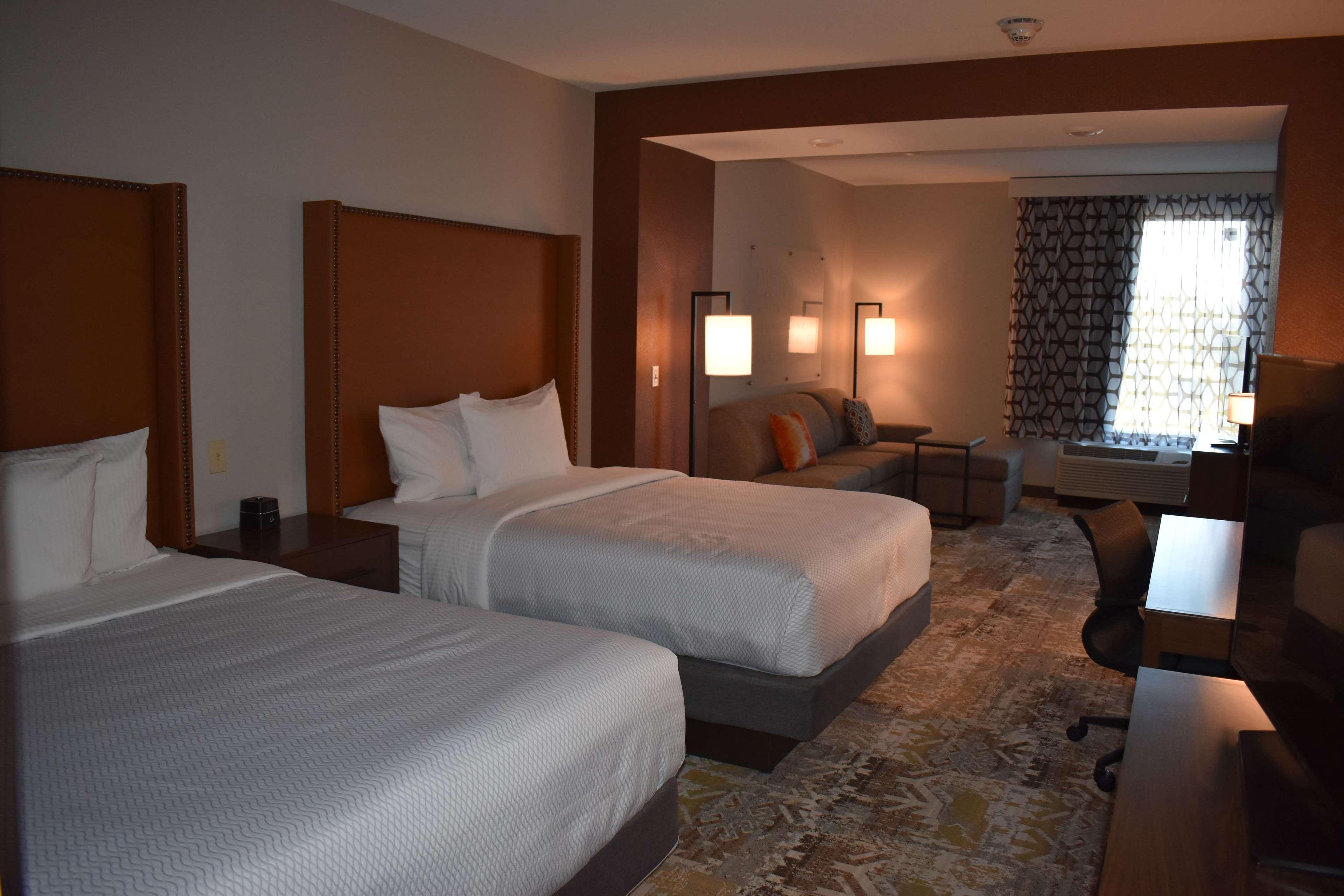 Отель La Quinta By Wyndham Flagstaff East I-40 Экстерьер фото